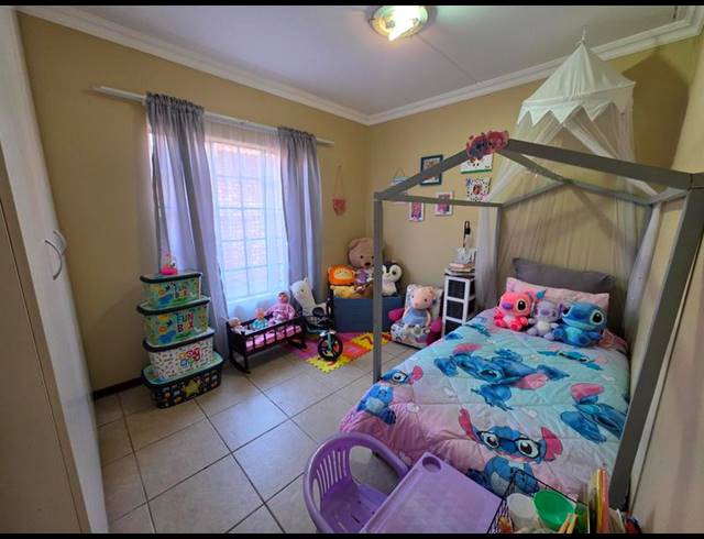 2 BEDROOM PROPERTY TO RENT IN MEYERTON CENTRAL